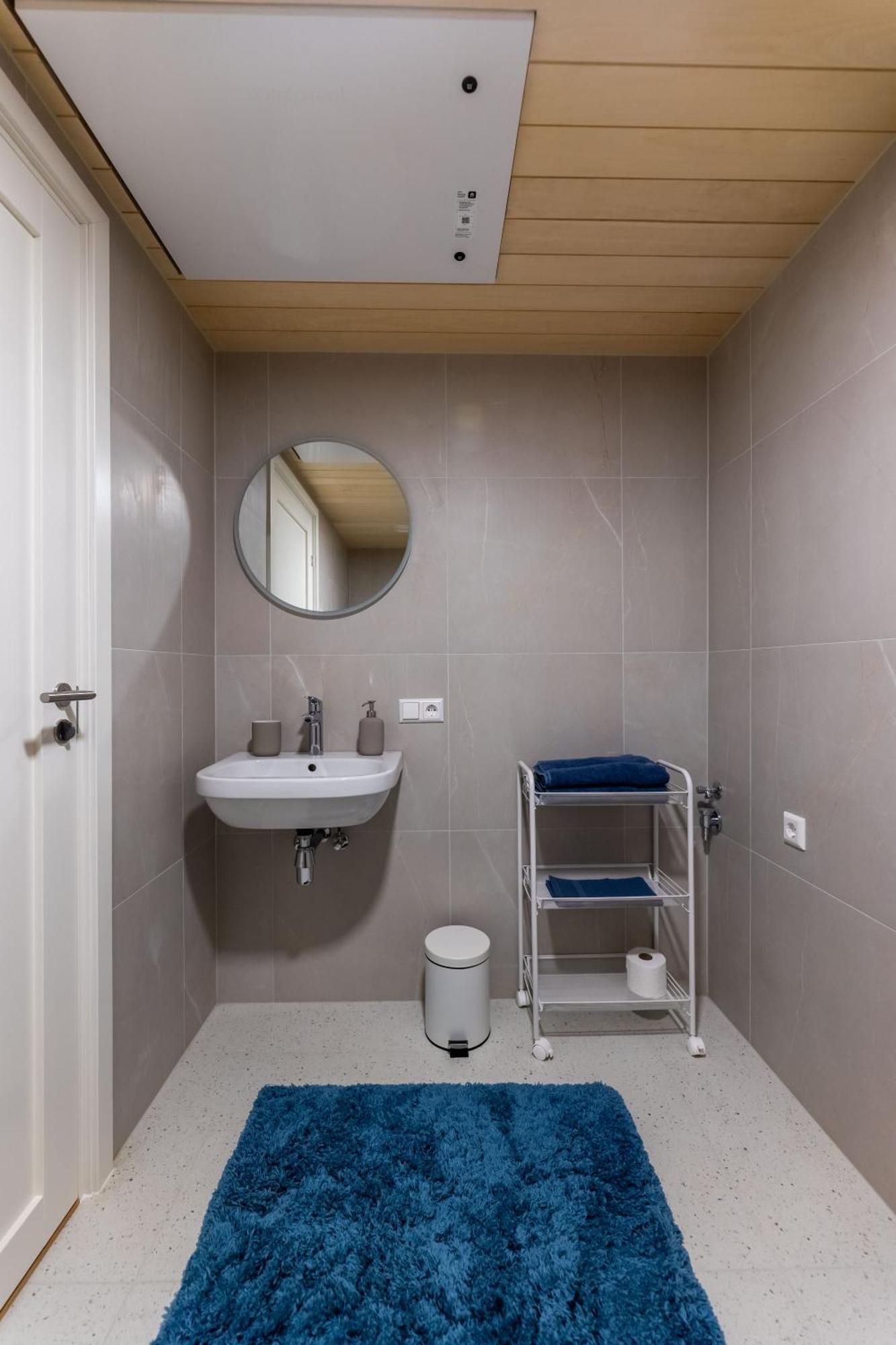 Komandandi Apartments Kuressaare Room photo